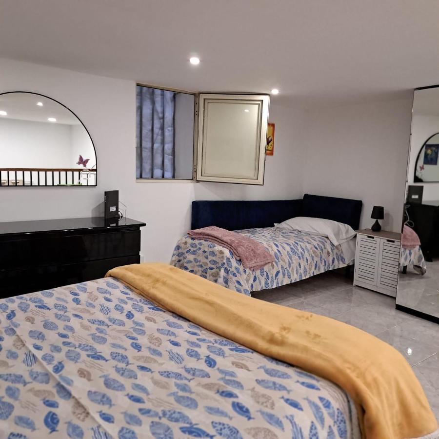 Centro Storico S Chiara House Appartement Napels Buitenkant foto